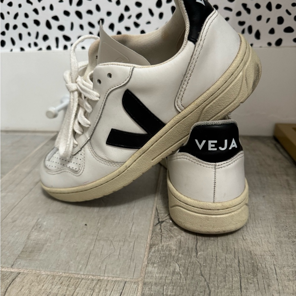Veja shoes